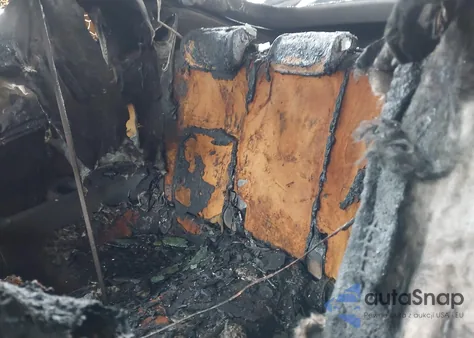 2006 Scion Tc z USA, uszkodzony, nr VIN JTKDE177860074957